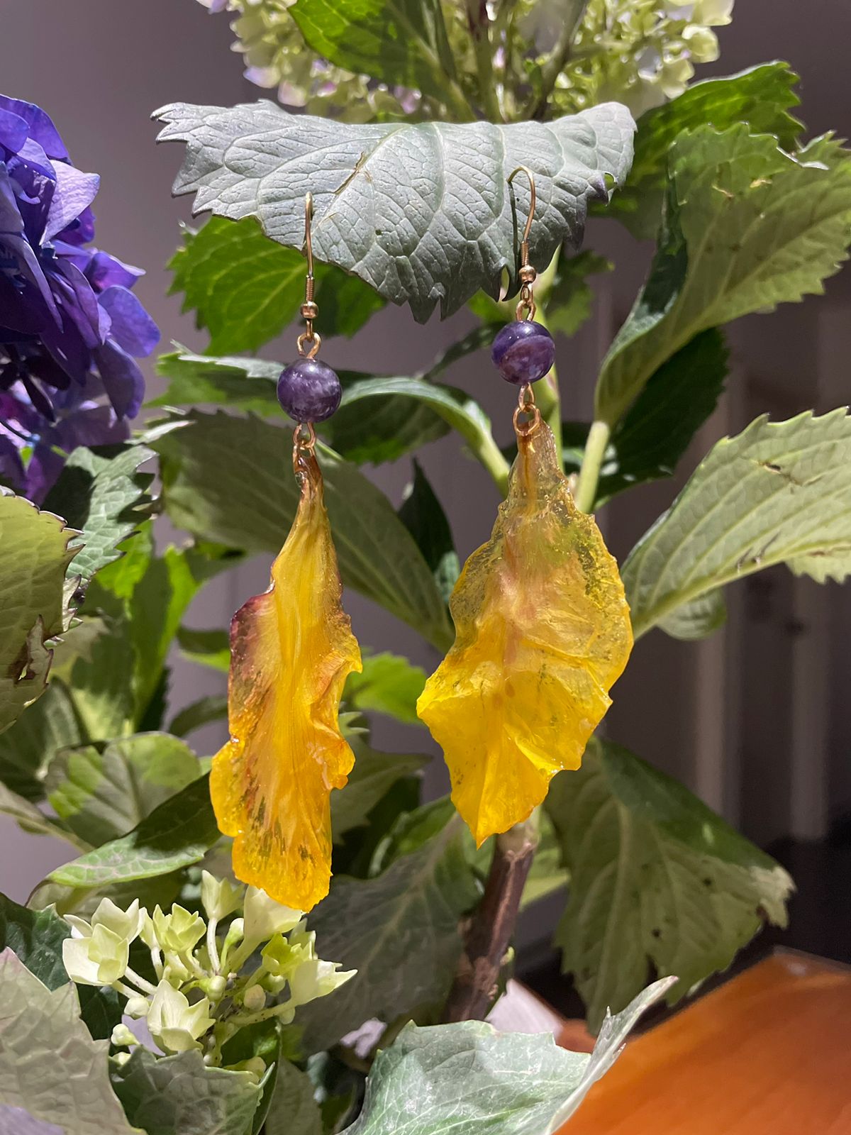 Collar Yellow King y aretes
